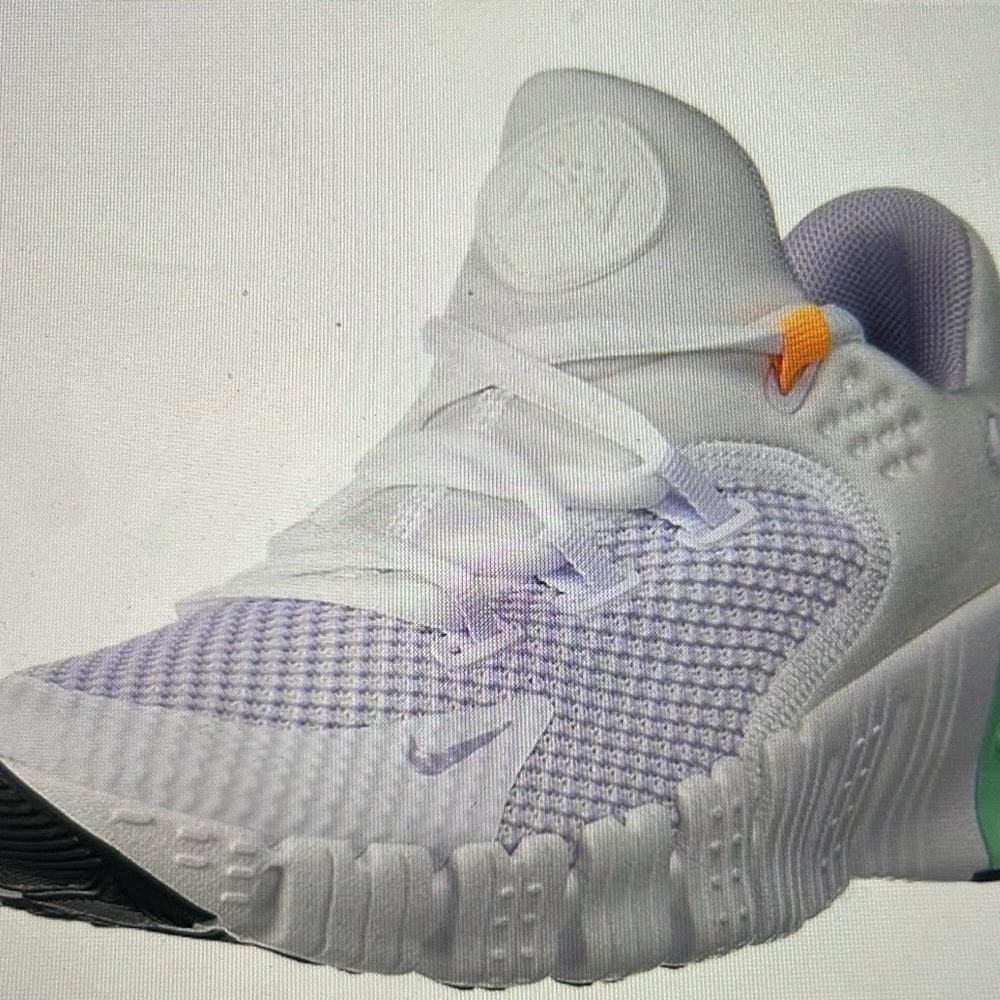 Nike Women’s Metcon Sneaker